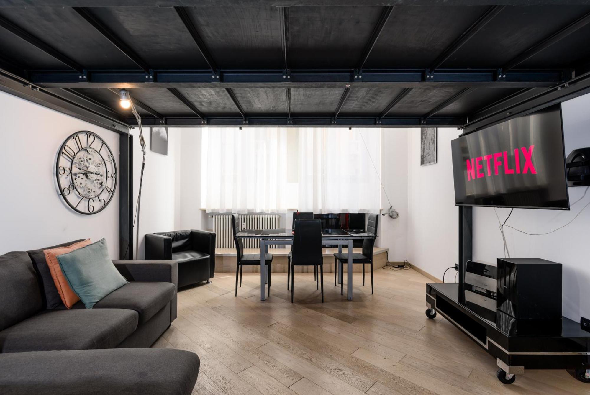 Moderno Loft A 150Mt Dalla Metro "Bernini" Turín Exteriér fotografie